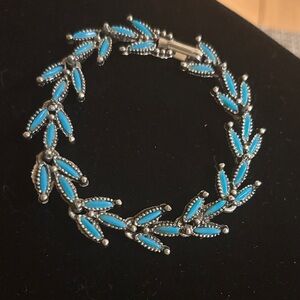 Silver tone and Faux Turquoise Vintage Leaf Bracelet w Foldover Clasp
